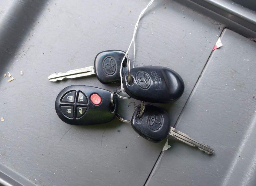 Photo 11 of 2009 Toyota Sienna LE (VIN 5TDZK23C09S226505)