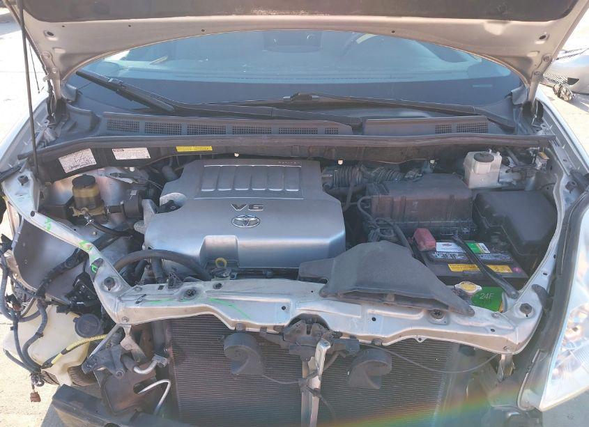 Photo 10 of 2009 Toyota Sienna CE (VIN 5TDZK23C09S245524)