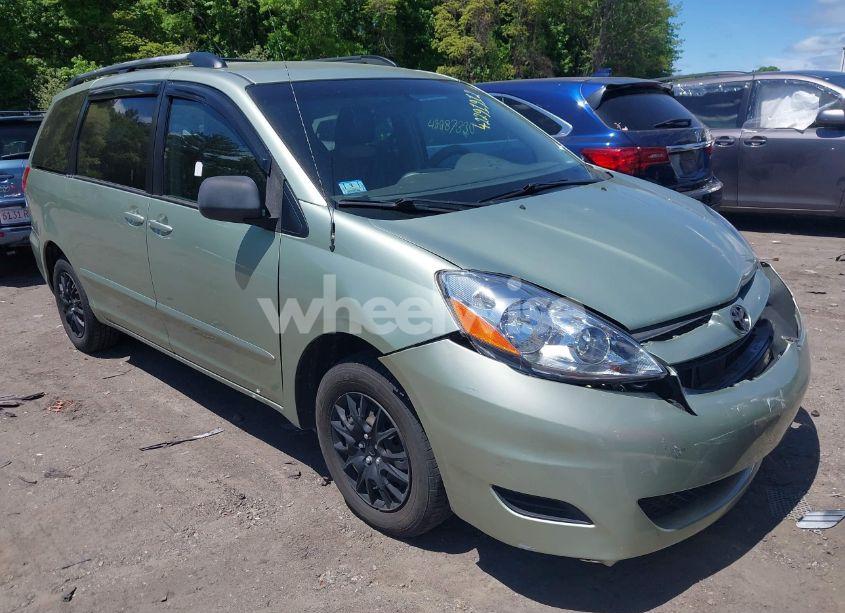 2009 Toyota Sienna LE (VIN 5TDZK23C09S276692) main photo