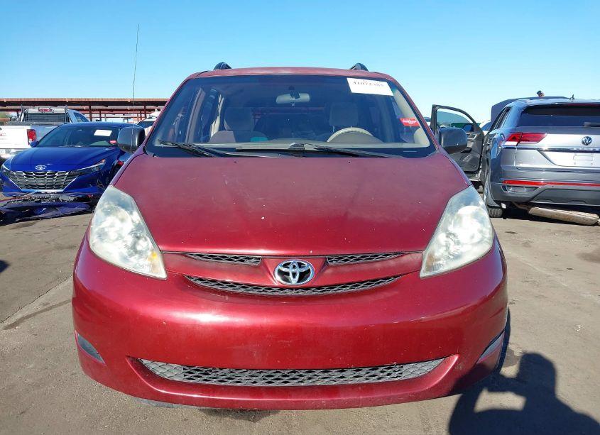 Photo 12 of 2007 Toyota Sienna CE (VIN 5TDZK23C17S001605)