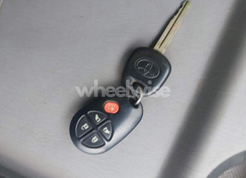 Photo 11 of 2007 Toyota Sienna LE (VIN 5TDZK23C17S034829)