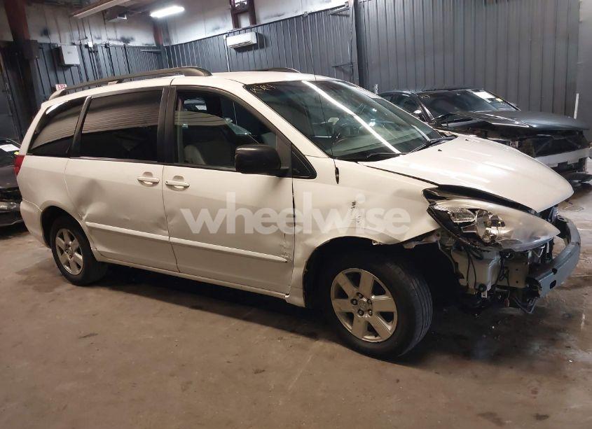 Photo 14 of 2007 Toyota Sienna LE (VIN 5TDZK23C17S034829)