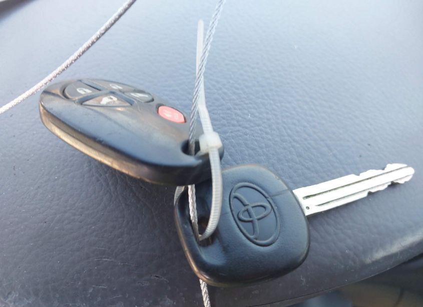 Photo 11 of 2007 Toyota Sienna LE (VIN 5TDZK23C17S079916)