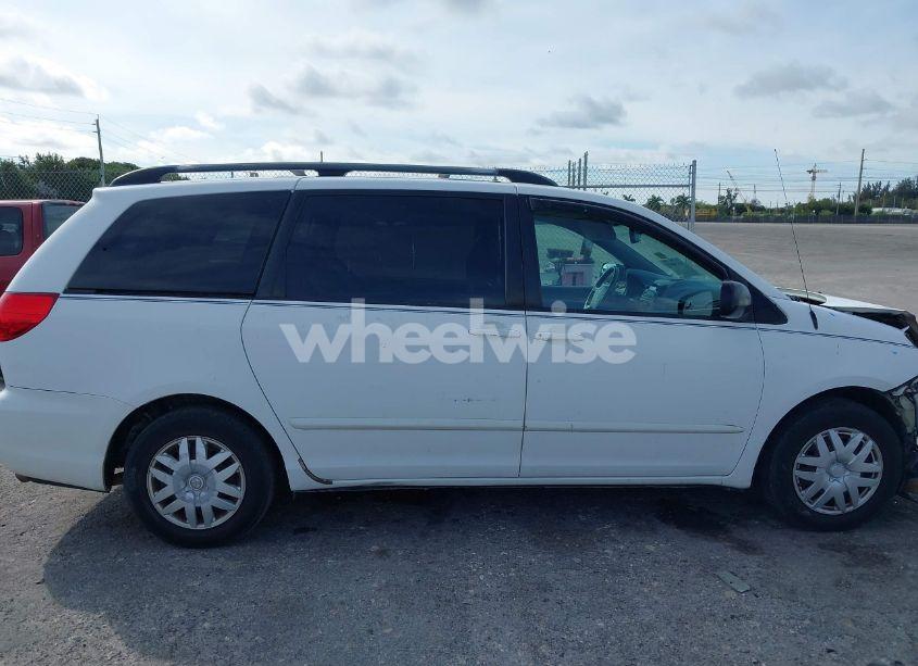 Photo 14 of 2008 Toyota Sienna LE (VIN 5TDZK23C18S121227)