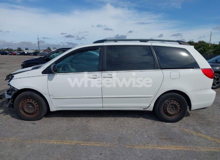 Photo 15 of 2008 Toyota Sienna LE (VIN 5TDZK23C18S121227)