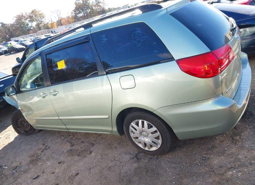 Photo 14 of 2008 Toyota Sienna CE (VIN 5TDZK23C18S145222)
