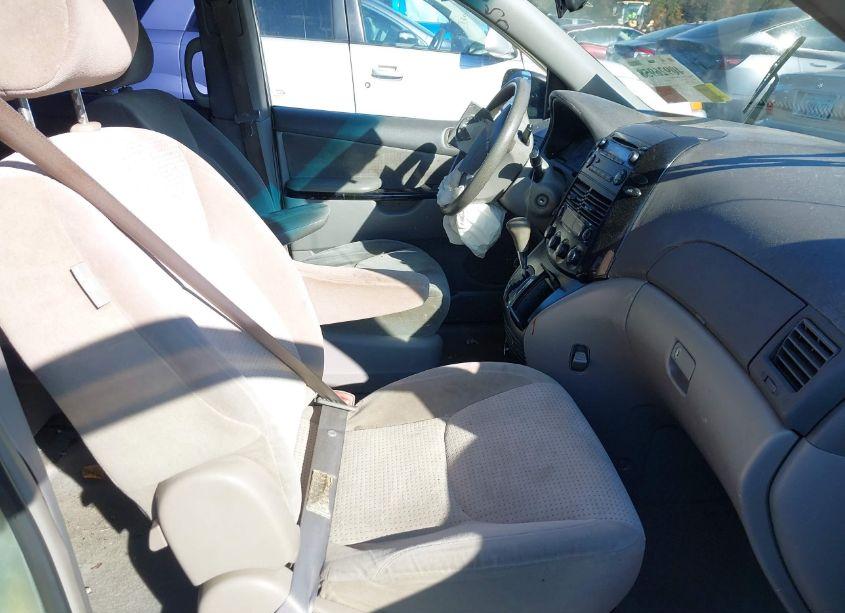 Photo 5 of 2008 Toyota Sienna CE (VIN 5TDZK23C18S145222)