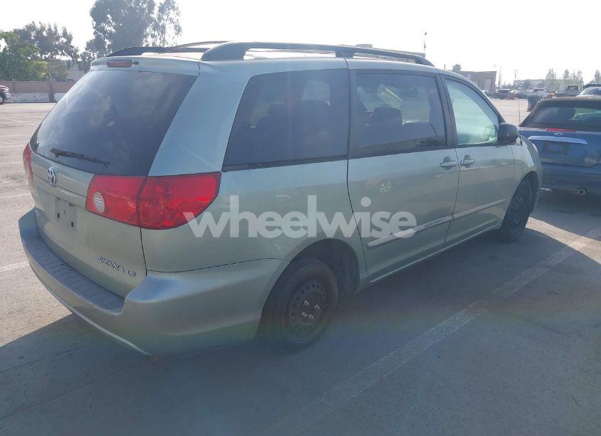 Photo 4 of 2008 Toyota Sienna LE (VIN 5TDZK23C18S150789)