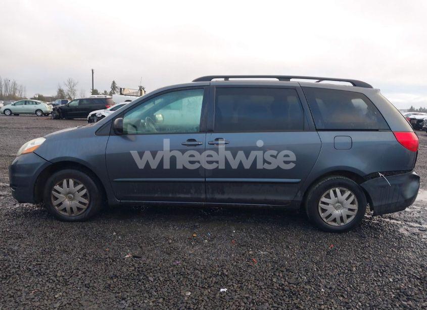 Photo 14 of 2008 Toyota Sienna LE (VIN 5TDZK23C18S151845)