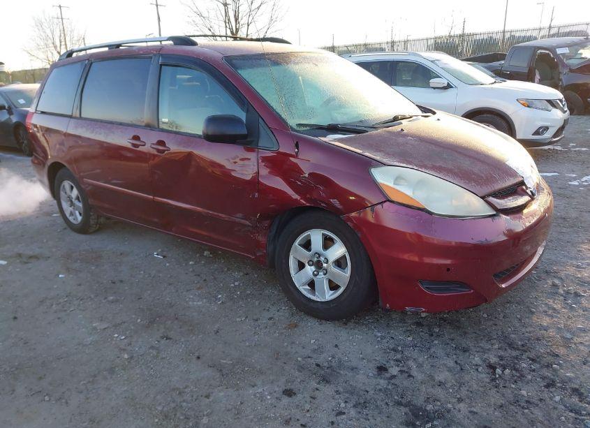 2008 Toyota Sienna LE (VIN 5TDZK23C18S172615) main photo
