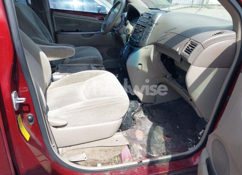 Photo 5 of 2008 Toyota Sienna CE (VIN 5TDZK23C18S207881)