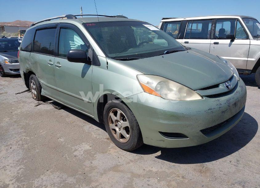 2008 Toyota Sienna LE (VIN 5TDZK23C18S213731) main photo