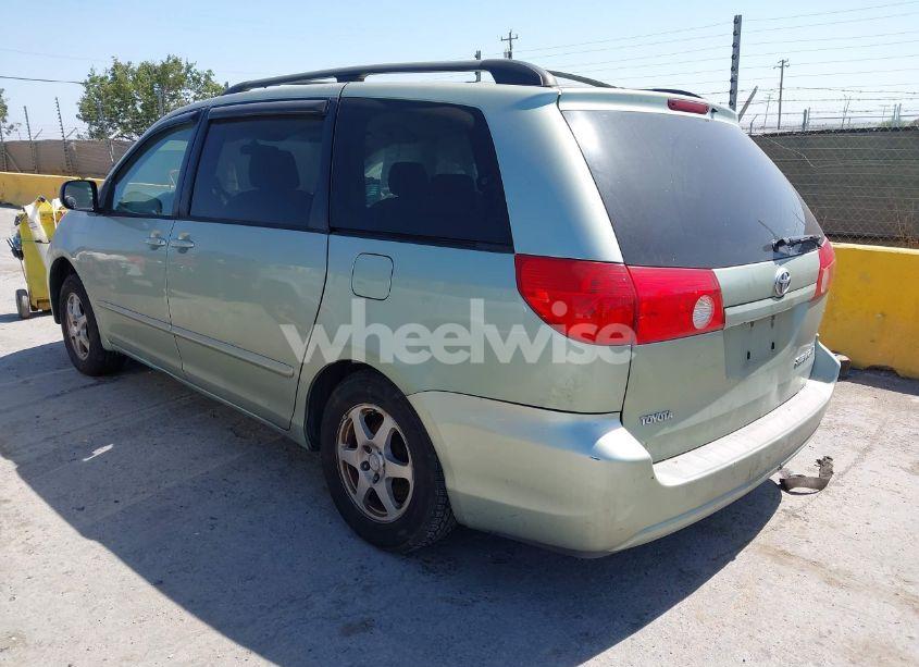 Photo 3 of 2008 Toyota Sienna LE (VIN 5TDZK23C18S213731)