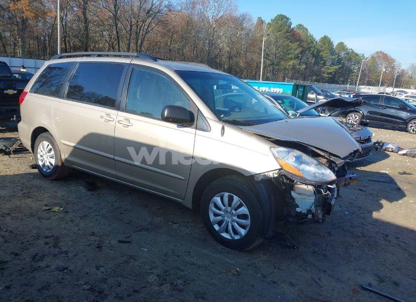 2009 Toyota Sienna CE (VIN 5TDZK23C19S236461) main photo