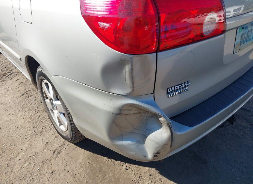 Photo 12 of 2009 Toyota Sienna LE (VIN 5TDZK23C19S262218)