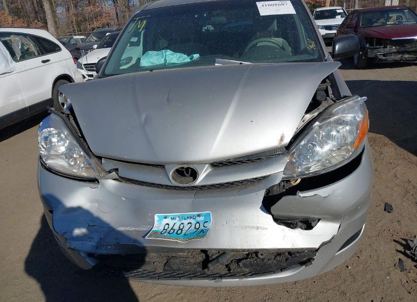 Photo 6 of 2009 Toyota Sienna LE (VIN 5TDZK23C19S262218)