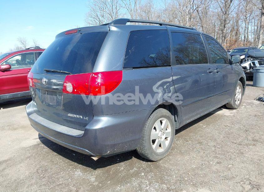 Photo 4 of 2009 Toyota Sienna LE (VIN 5TDZK23C19S264518)