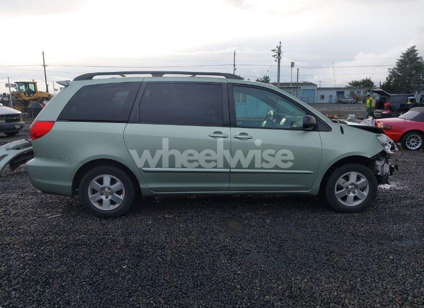 Photo 14 of 2009 Toyota Sienna LE (VIN 5TDZK23C19S265930)