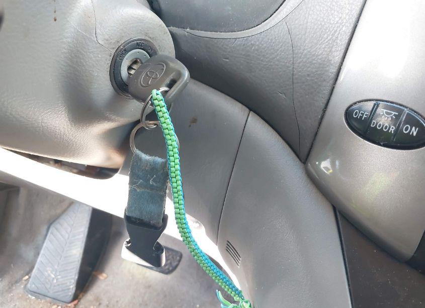 Photo 11 of 2009 Toyota Sienna LE (VIN 5TDZK23C19S285093)