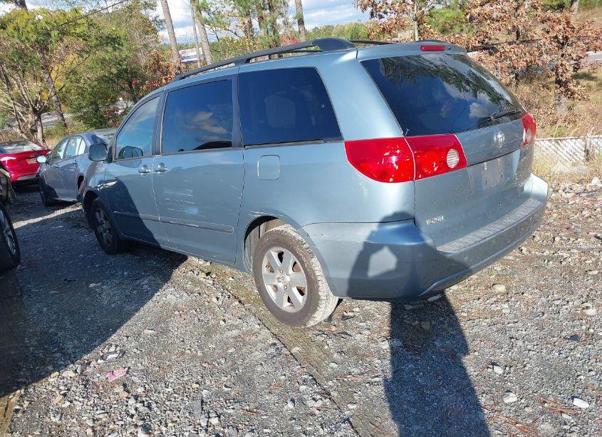 Photo 3 of 2009 Toyota Sienna LE (VIN 5TDZK23C19S285093)