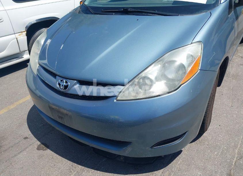 Photo 6 of 2008 Toyota Sienna LE (VIN 5TDZK23C28S122273)