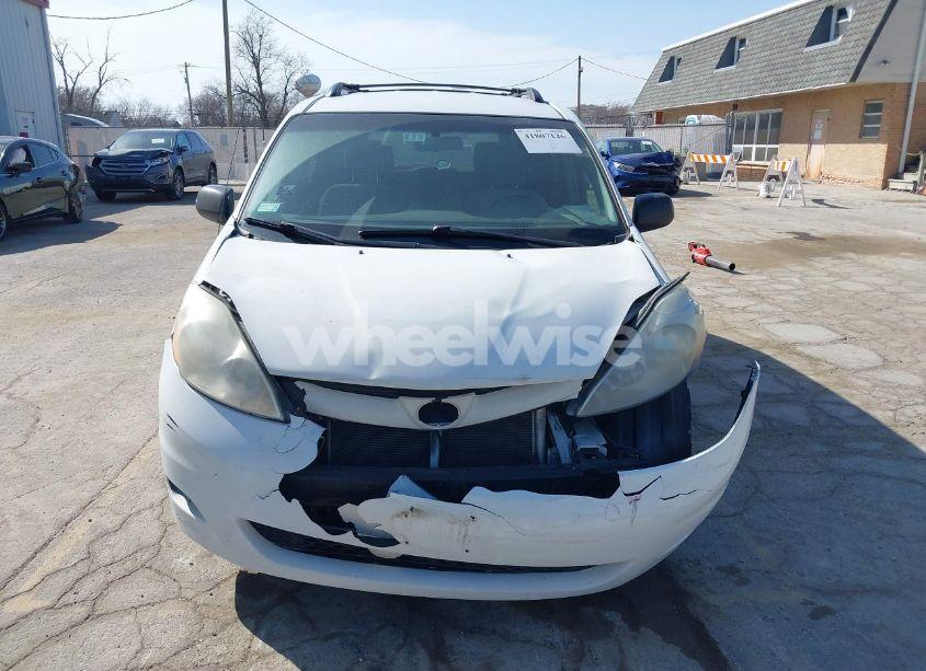Photo 12 of 2008 Toyota Sienna LE (VIN 5TDZK23C28S132690)