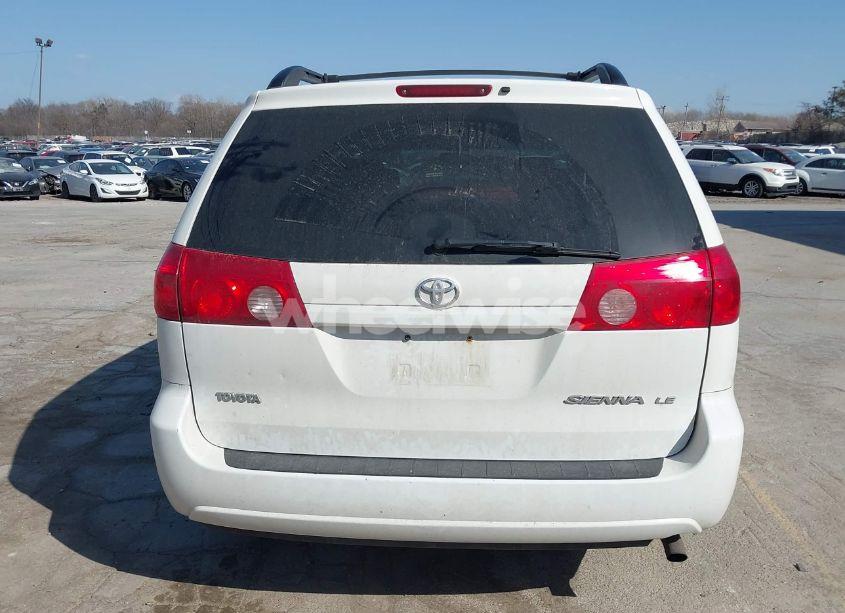 Photo 16 of 2008 Toyota Sienna LE (VIN 5TDZK23C28S132690)