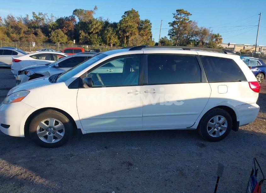 Photo 14 of 2008 Toyota Sienna LE (VIN 5TDZK23C28S135752)