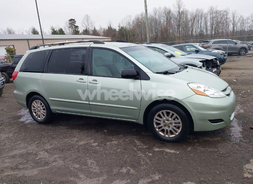 Photo 13 of 2008 Toyota Sienna LE (VIN 5TDZK23C28S138117)