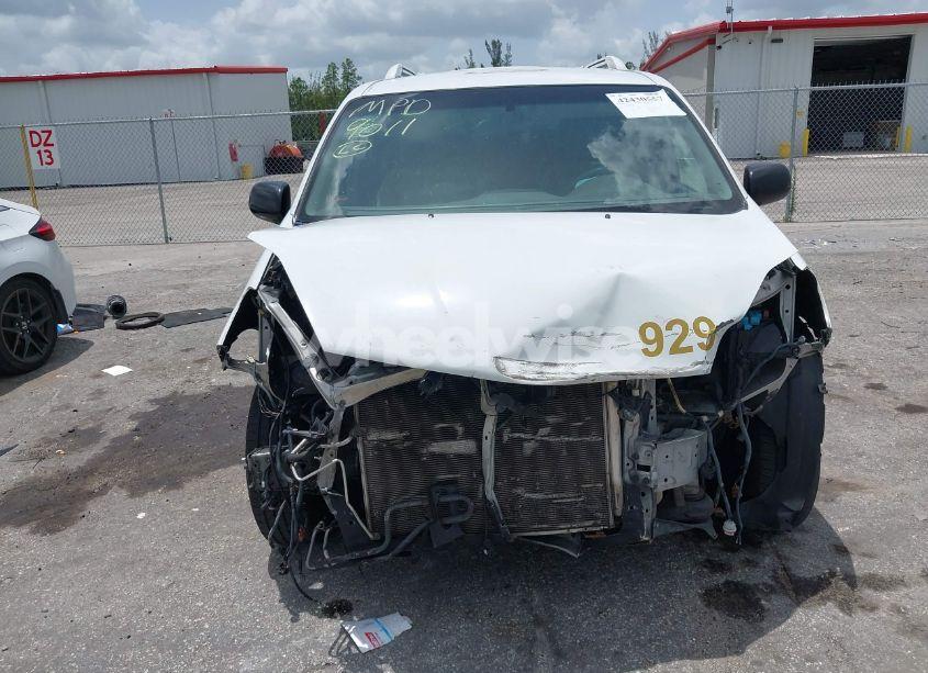 Photo 6 of 2008 Toyota Sienna LE (VIN 5TDZK23C28S139011)