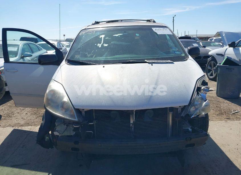 Photo 13 of 2008 Toyota Sienna LE (VIN 5TDZK23C28S145245)