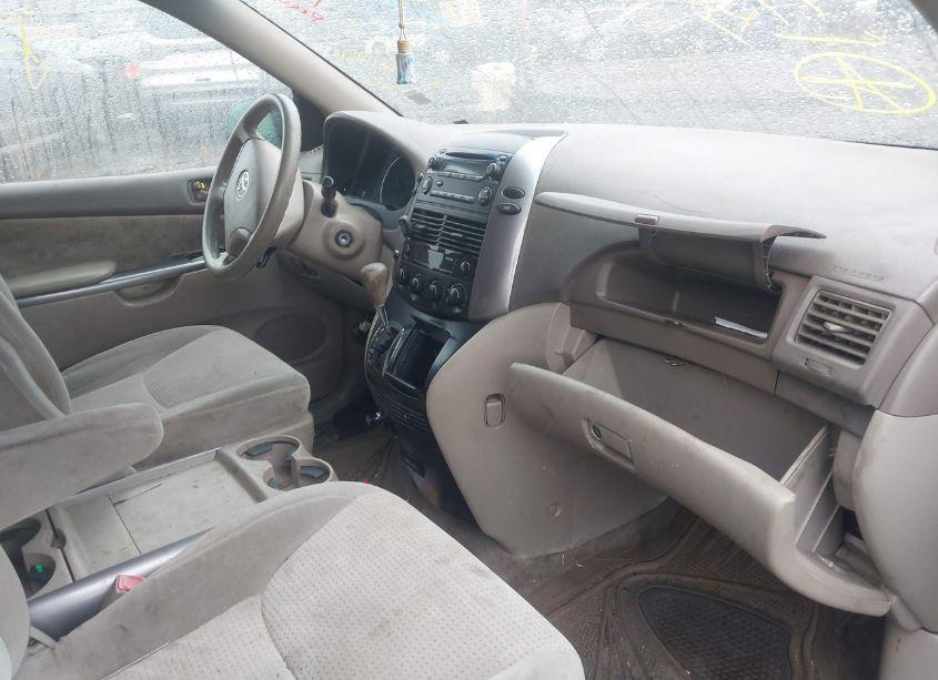 Photo 5 of 2008 Toyota Sienna LE (VIN 5TDZK23C28S156603)