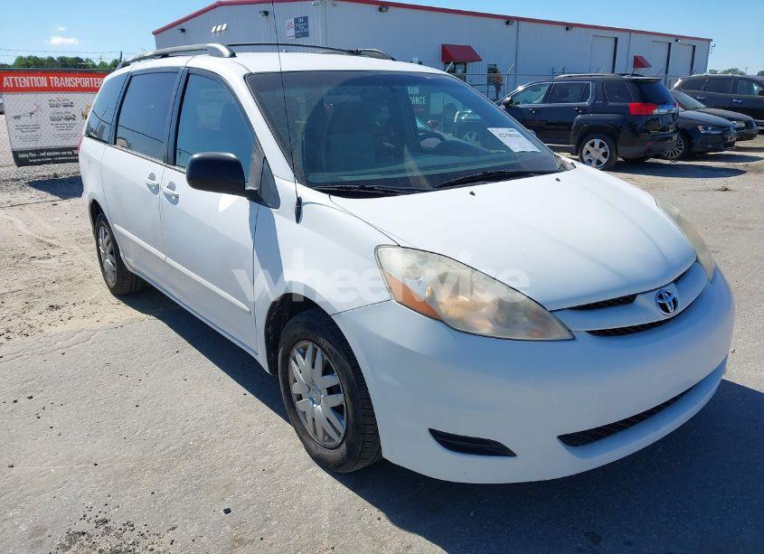 2008 Toyota Sienna CE/LE (VIN 5TDZK23C28S161171) main photo