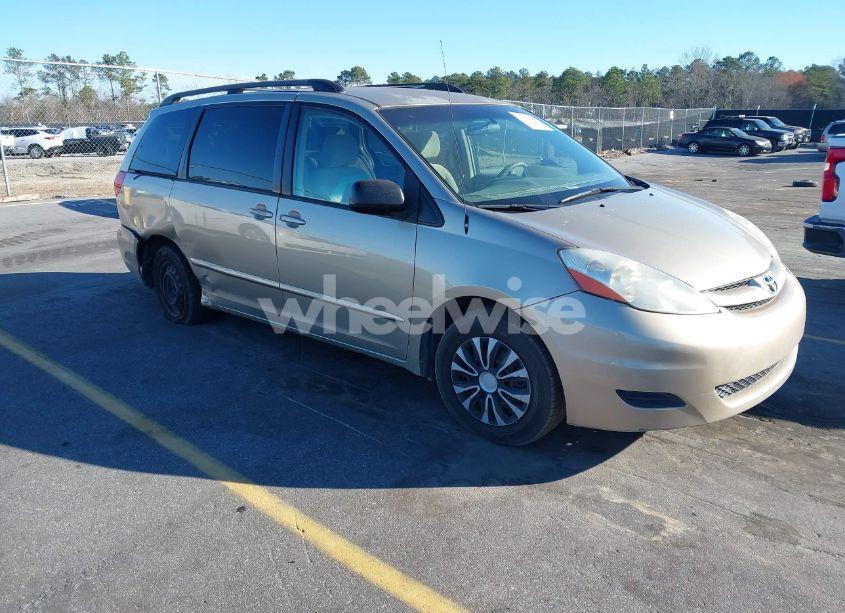 2008 Toyota Sienna LE (VIN 5TDZK23C28S161607) main photo
