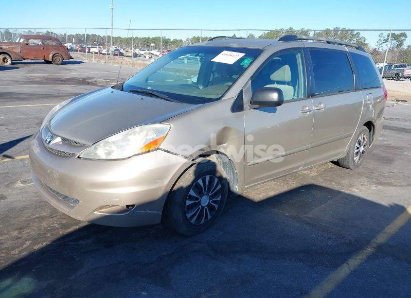 Photo 2 of 2008 Toyota Sienna LE (VIN 5TDZK23C28S161607)