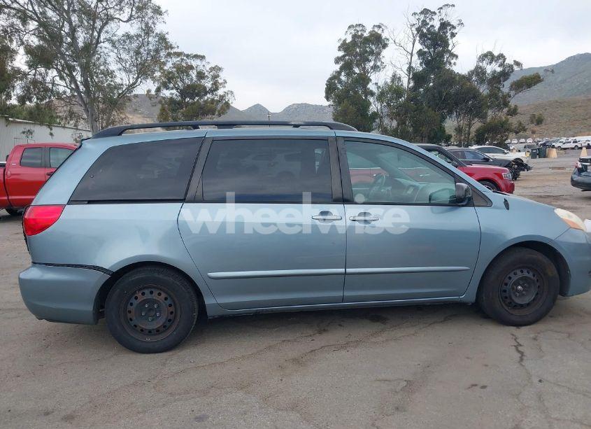 Photo 13 of 2008 Toyota Sienna LE (VIN 5TDZK23C28S188113)