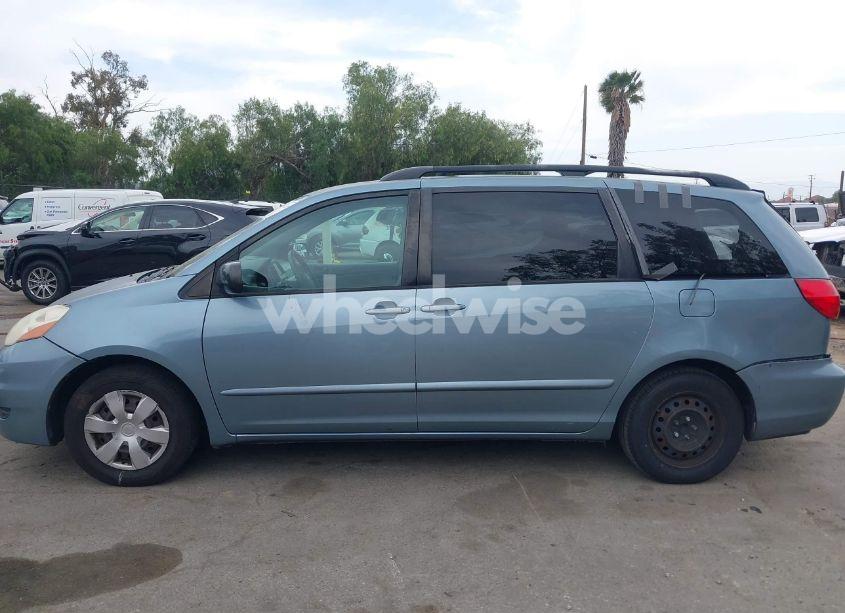 Photo 14 of 2008 Toyota Sienna LE (VIN 5TDZK23C28S188113)