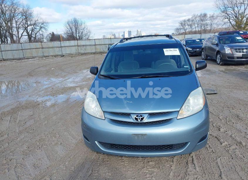 Photo 12 of 2009 Toyota Sienna CE (VIN 5TDZK23C29S229762)