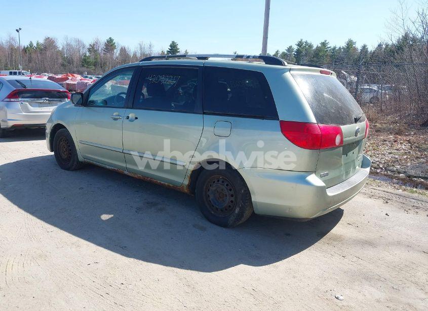 Photo 3 of 2009 Toyota Sienna LE (VIN 5TDZK23C29S233245)