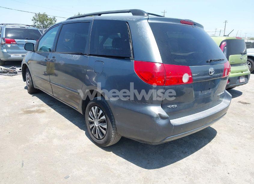 Photo 3 of 2009 Toyota Sienna LE (VIN 5TDZK23C29S256332)