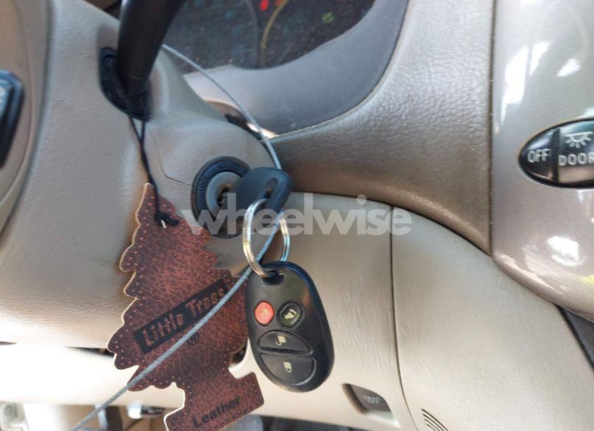 Photo 11 of 2009 Toyota Sienna LE (VIN 5TDZK23C29S256654)