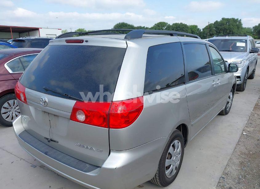 Photo 4 of 2009 Toyota Sienna LE (VIN 5TDZK23C29S257819)