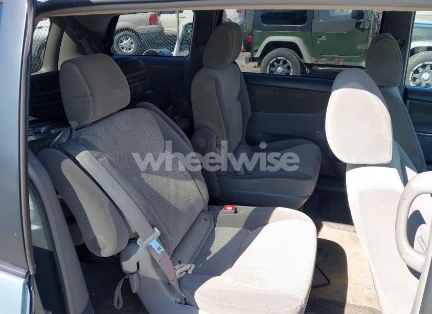 Photo 8 of 2009 Toyota Sienna LE (VIN 5TDZK23C29S275687)