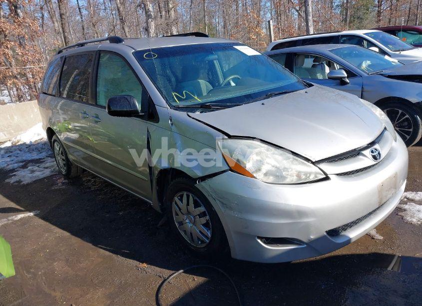 2007 Toyota Sienna LE (VIN 5TDZK23C37S018583) main photo