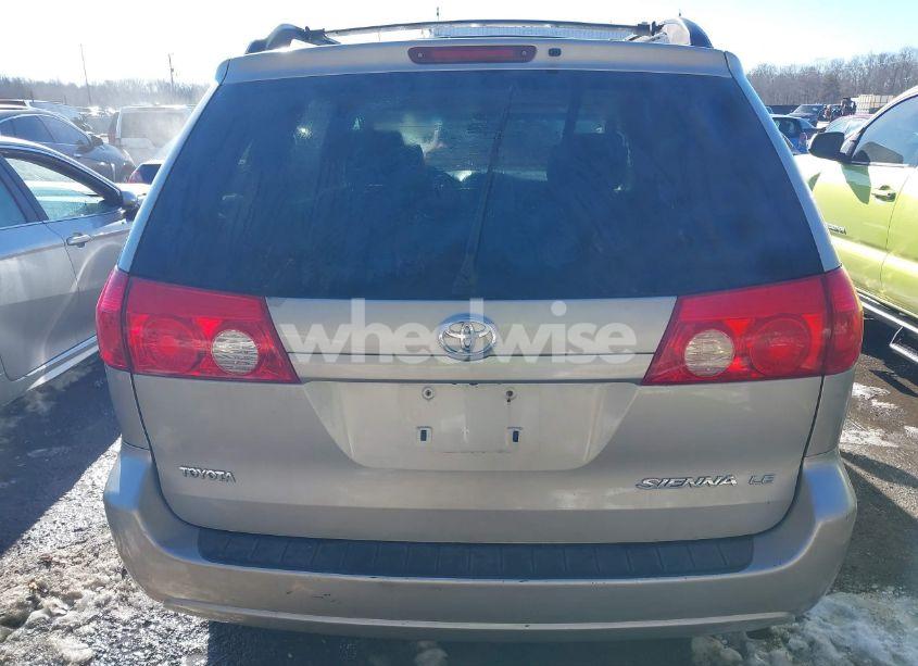 Photo 16 of 2007 Toyota Sienna LE (VIN 5TDZK23C37S018583)