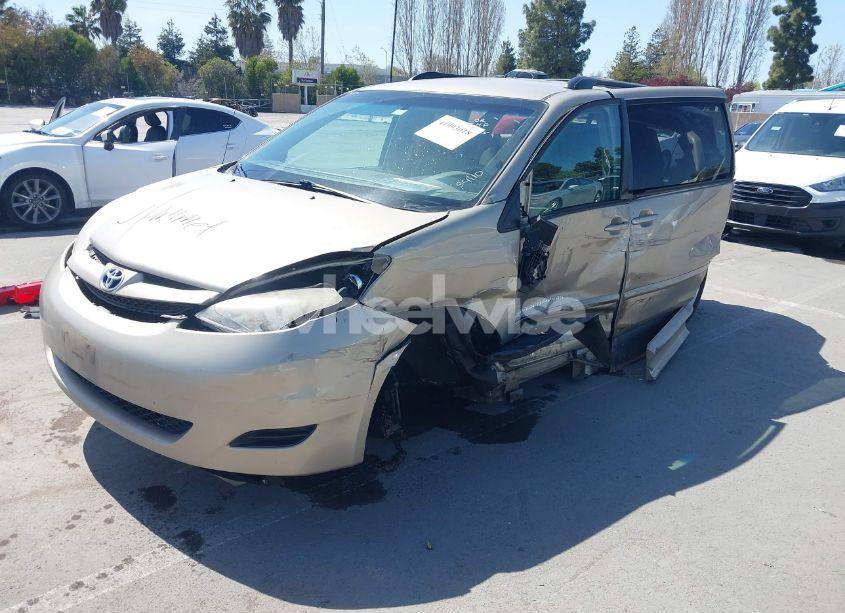 Photo 6 of 2007 Toyota Sienna LE (VIN 5TDZK23C37S028658)