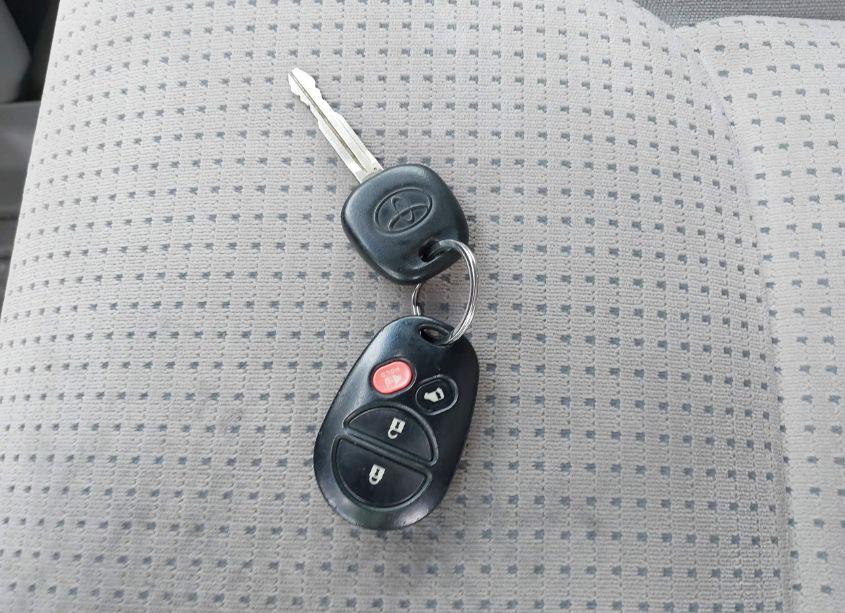Photo 11 of 2007 Toyota Sienna LE (VIN 5TDZK23C37S052460)