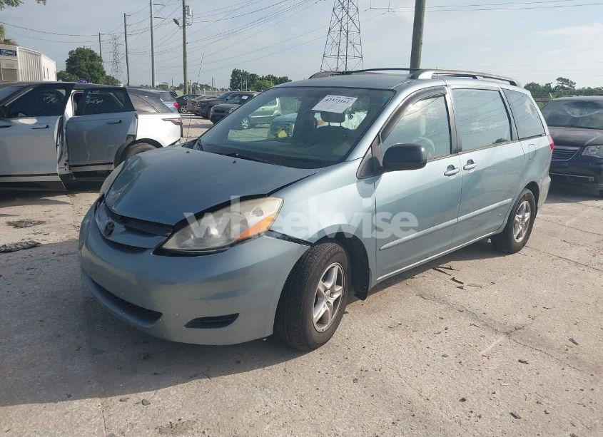 Photo 2 of 2008 Toyota Sienna CE (VIN 5TDZK23C38S116420)