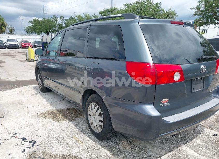 Photo 3 of 2008 Toyota Sienna LE (VIN 5TDZK23C38S151460)