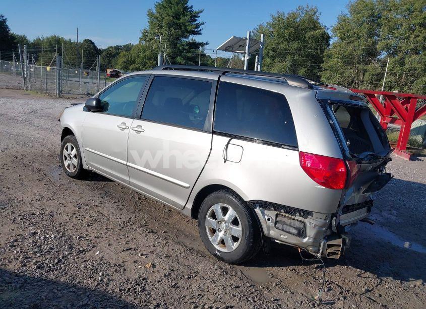 Photo 3 of 2008 Toyota Sienna CE/LE (VIN 5TDZK23C38S162331)
